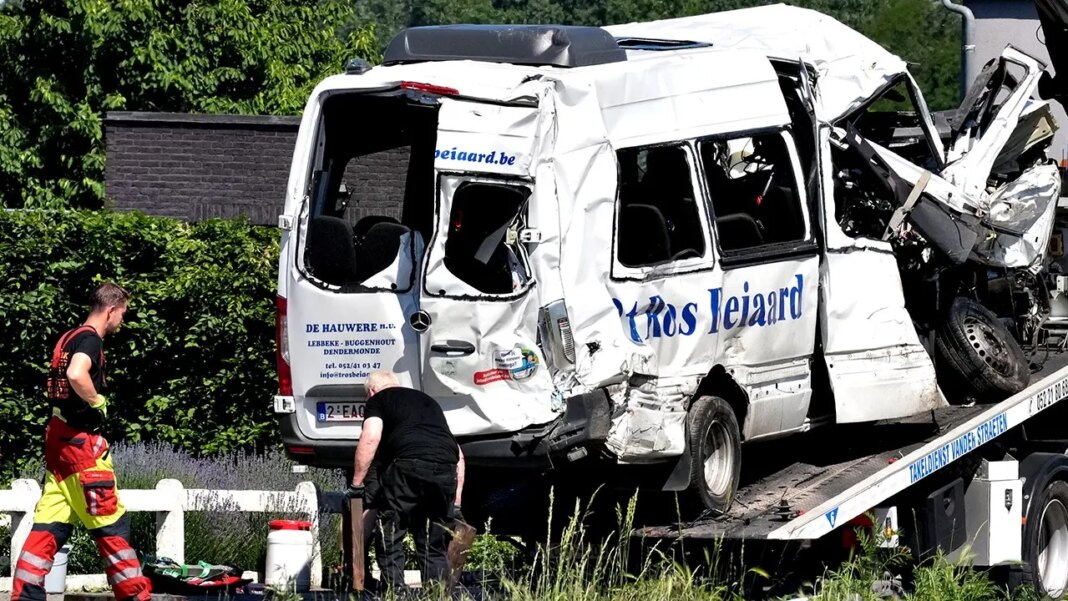 Crash involving speeding train, minibus in Belgium leaves 4 dead including 2 children