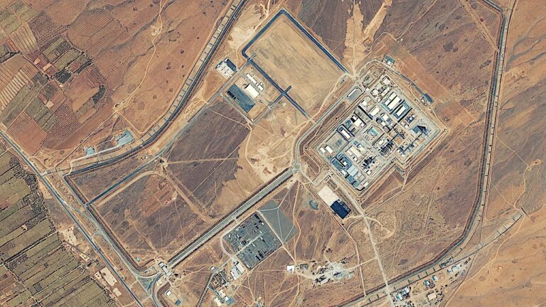 Experts Urge Trump Administration: Close Iran’s Plutonium Pathway in Any Nuclear Deal