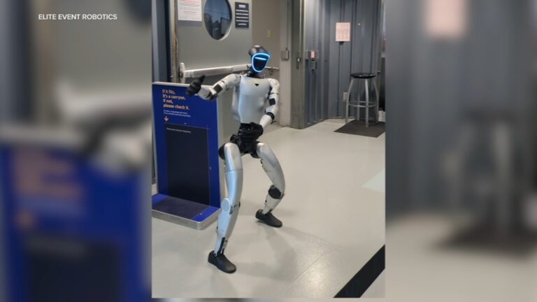 Humanoid Robot Bebop Delays Southwest Airlines Flight at Oakland San Francisco Bay Airport