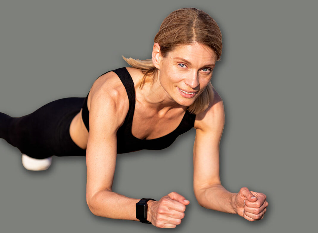 If You Can Hold a Plank This Long After 60, Your Core Strength Is Top-Tier