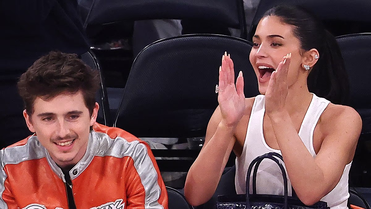 Kylie Jenner and Timothee Chalamet share a sweet kiss at Knicks game
