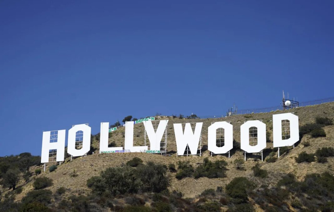 Man stabbed to death after violent dog attack on Hollywood Walk of Fame