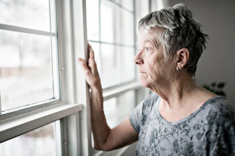 Adult Son Attributes Childhood Trauma to Mother’s Relationship with Estranged Father