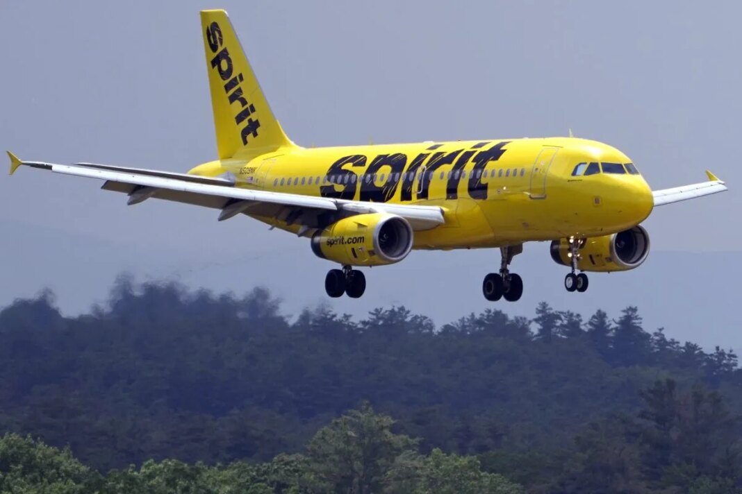 Other airlines offering help for Spirit ticket holders, employees