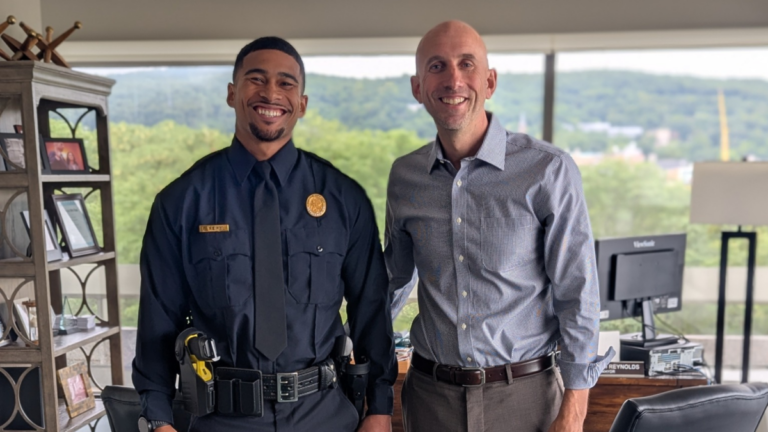 Pennsylvania Mayor Criticizes Police Officer’s Departure for “Love Island USA