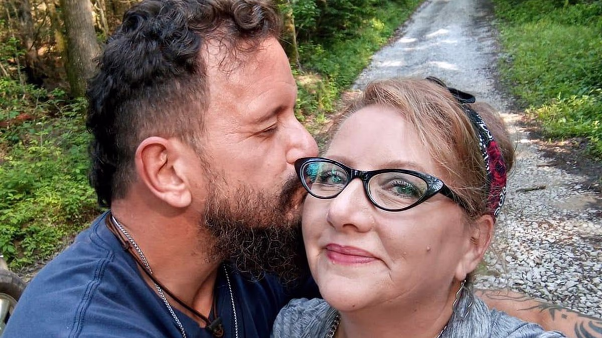 RV lifestyle blogger and husband found dead in campground gun horror just days after posing for smiling pictures as family share pain over tragedy: 'This makes no sense'