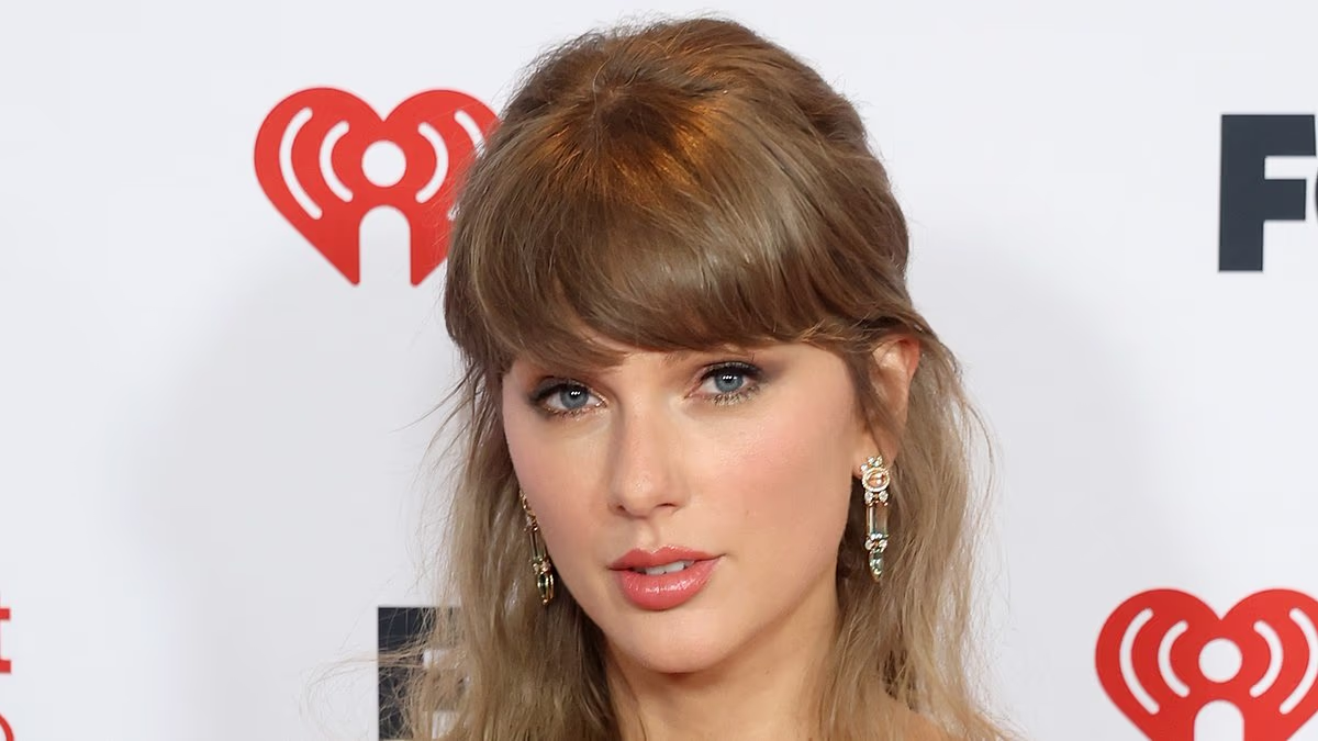 Read Taylor Swift's heartfelt letter to eight-year-old superfan