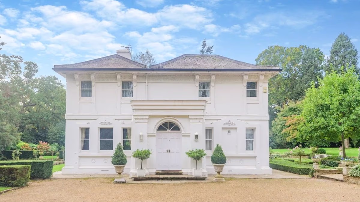 Revealed: Alex Jones' new life in the country: One Show star charts Grand Designs style renovation of the £2.8million Berkshire home she bought with insurance broker husband on social media