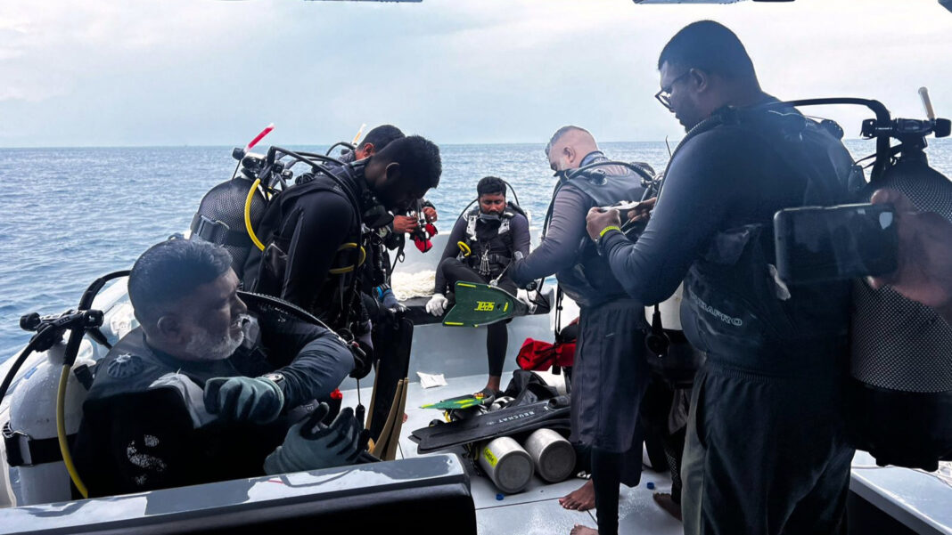 Scuba diving Maldives accident: 5 scuba divers died in Maldives underwater cave; military rescue diver dies in search for 4 bodies