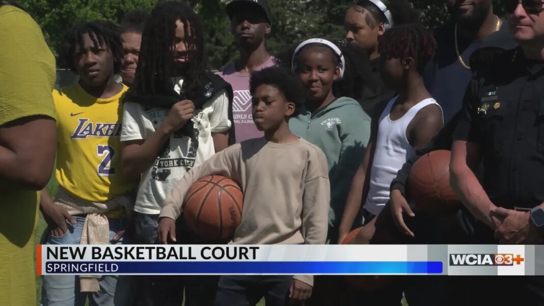 Springfield Police, Boys and Girls Club celebrate new community basketball court