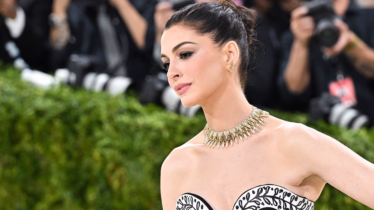 The 'Hatha-hate' campaign: Why the world turned on Anne Hathaway
