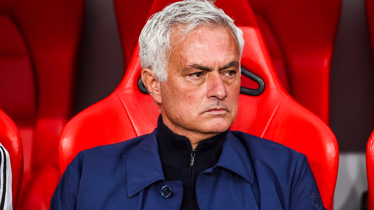 The Returning One! Jose Mourinho 'will become Real Madrid's manager for a second spell beating Didier Deschamps and Mauricio Pochettino to the role' - as Spanish media reveal when he'll 'arrive'
