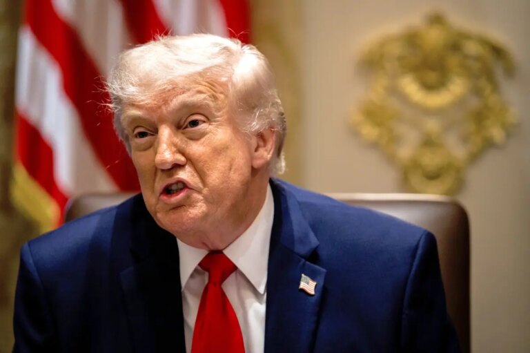 Trump Announces Lifting of US Naval Blockade on Iran Ahead of Critical Situation Room Discussions