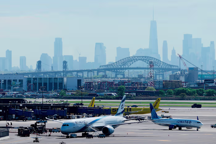 United flight landing in Newark strikes light pole on New Jersey Turnpike, FAA says