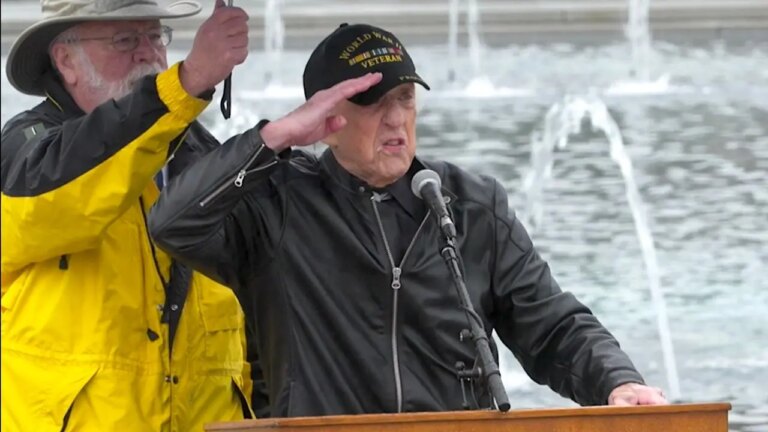 WWII Veteran’s Powerful Message to Today’s Youth: ‘Our Sacrifice Was for Your Future