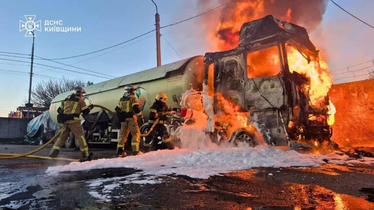Zelenskyy Condemns Russian Attack on Ukraine Amidst Upcoming Ceasefire