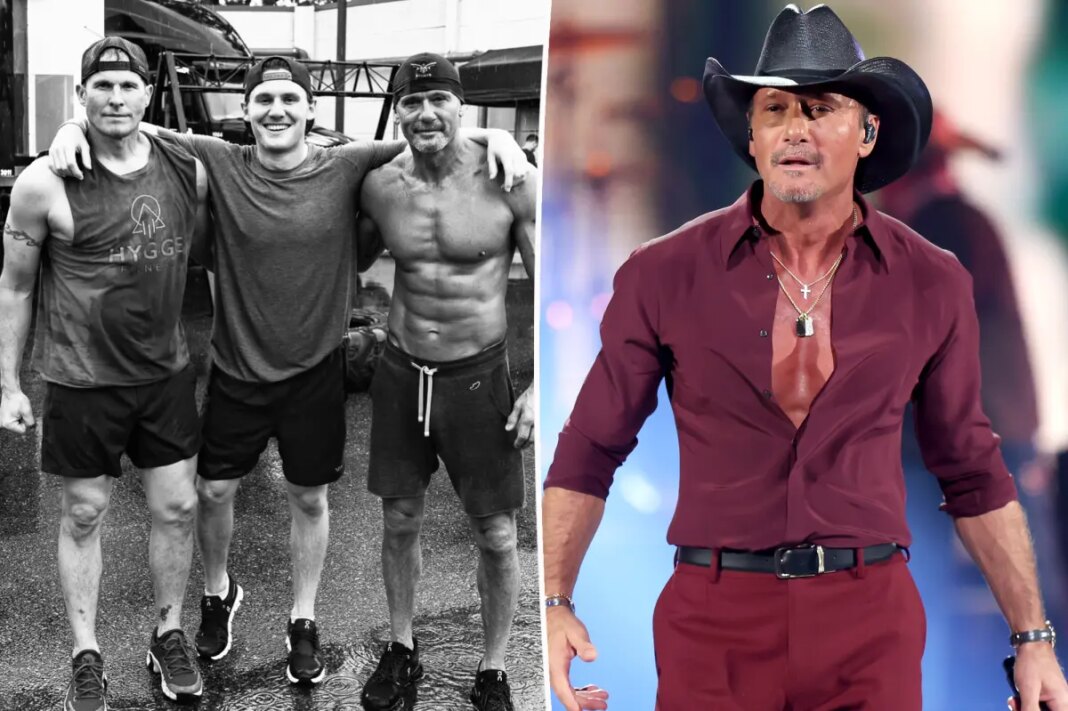 ‘Jacked’ Tim McGraw, 59, shows off ripped abs in family photo with his two brothers
