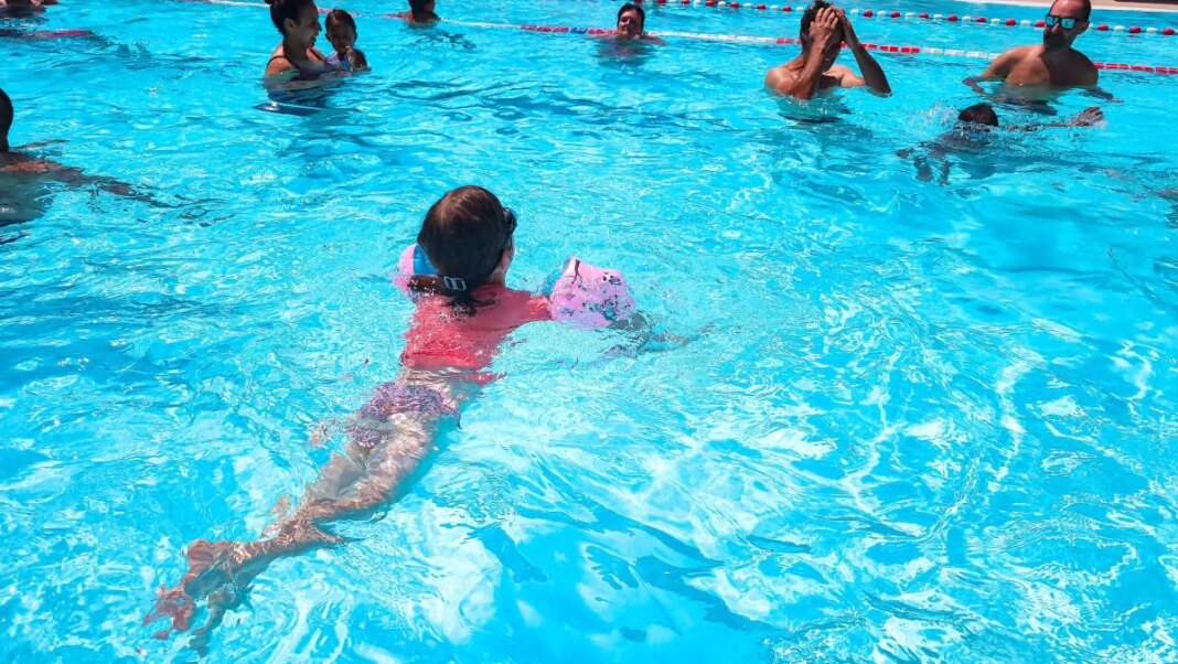 254,000 pool toys recalled over impalement risk