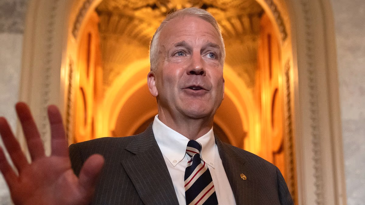 Alaska senator begging for GAS MONEY spending donors' money lavishly