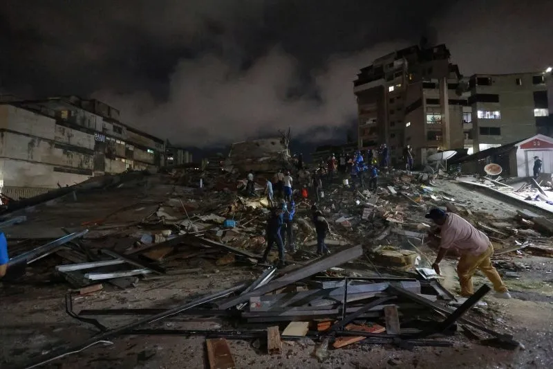 At least 164 dead, 971 injured after powerful quakes rock Venezuela, acting president says