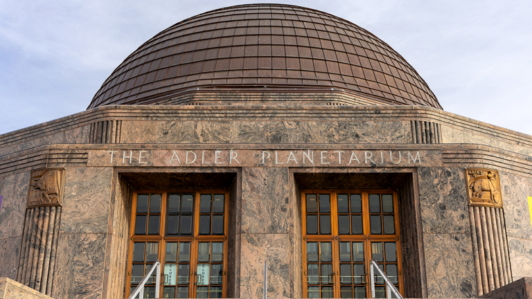 CBS News Team Assaulted by Group Near Chicago Museum, Arrests Made