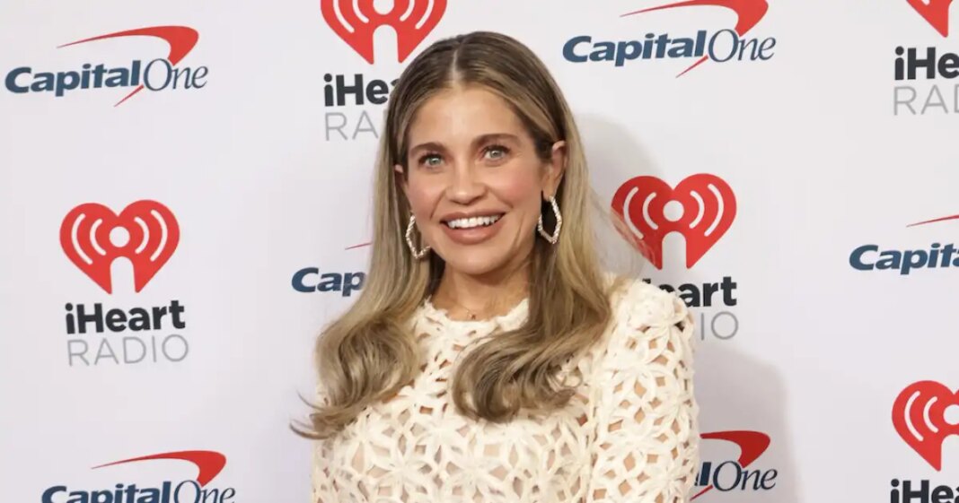 Danielle Fishel Recalls Her ‘Repulsive’ Laxatives Experience While on Tour 