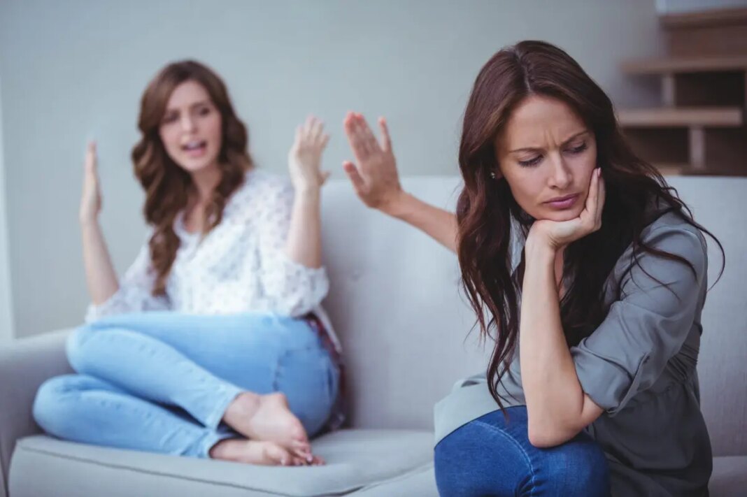 Dear Abby: My lifelong friend has started acting weird — and she won't tell me why