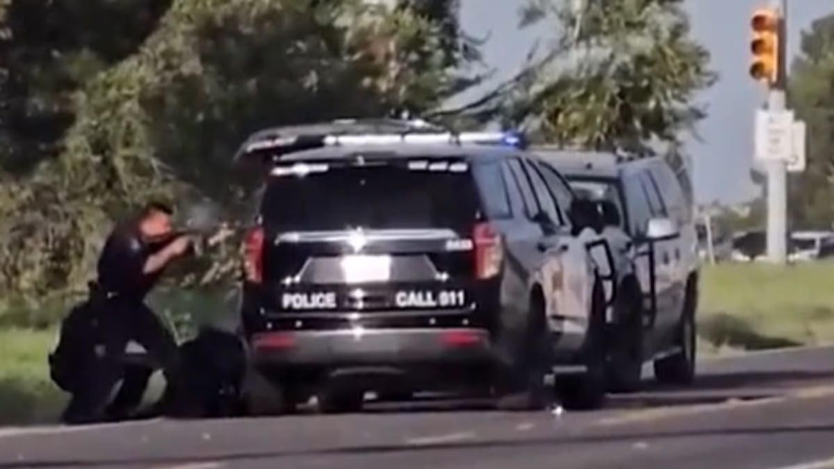 Gunman kills at least one and injures10 in Texas before armed standoff