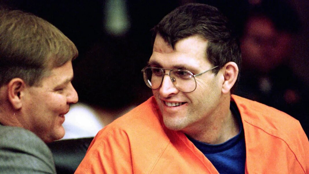 'Happy Face' killer warns fellow serial killer Rex Heuermann could be 'tossed to the wolves' in prison