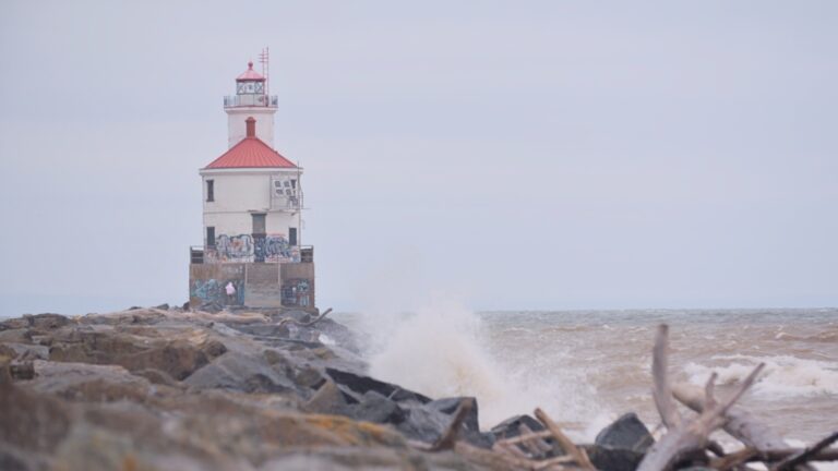 Mystery Unfolds: Iconic Wisconsin Lighthouse Loses Its Beacon