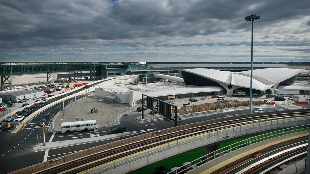 Helicopter reports drone encounter near JFK hours after JetBlue's possible drone strike