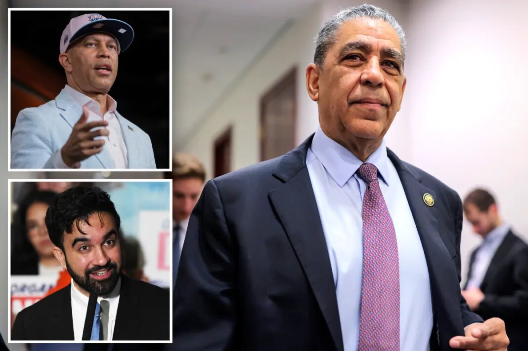 Jeffries, black leaders back Espaillat, rebuffing Mamdani-backed candidate