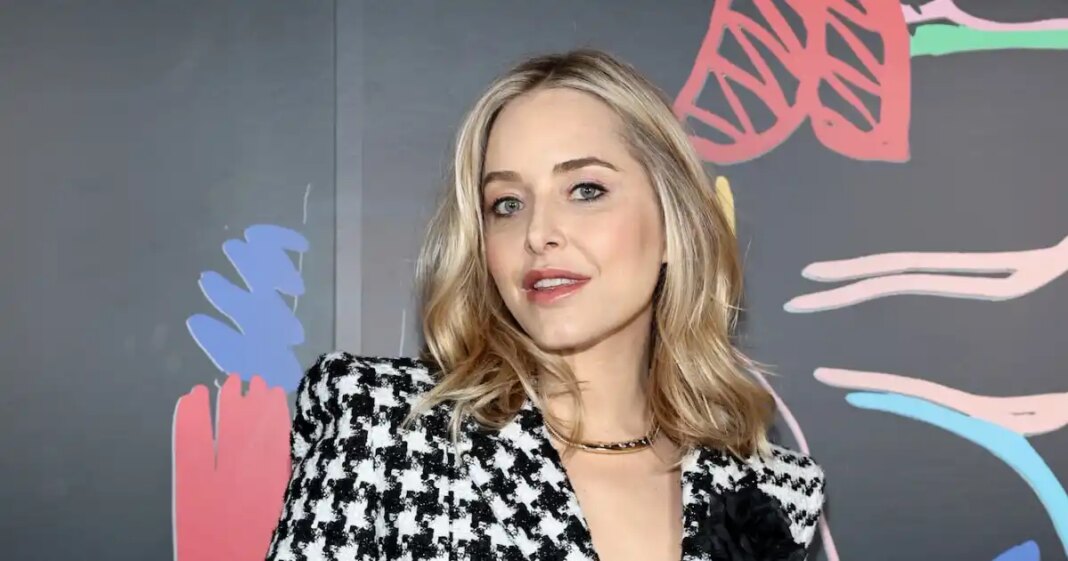 Jenny Mollen Speaks Out on Backlash Over 'Creepy' Photos With Her Son
