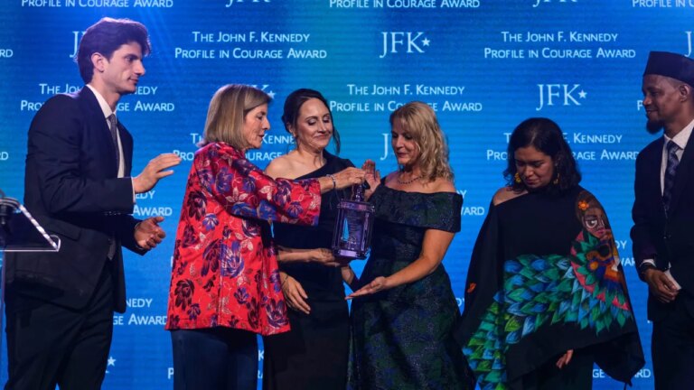 Jerome Powell Cautions Against Political Influence on Federal Reserve, Judiciary, and Education in Impactful JFK Award Speech