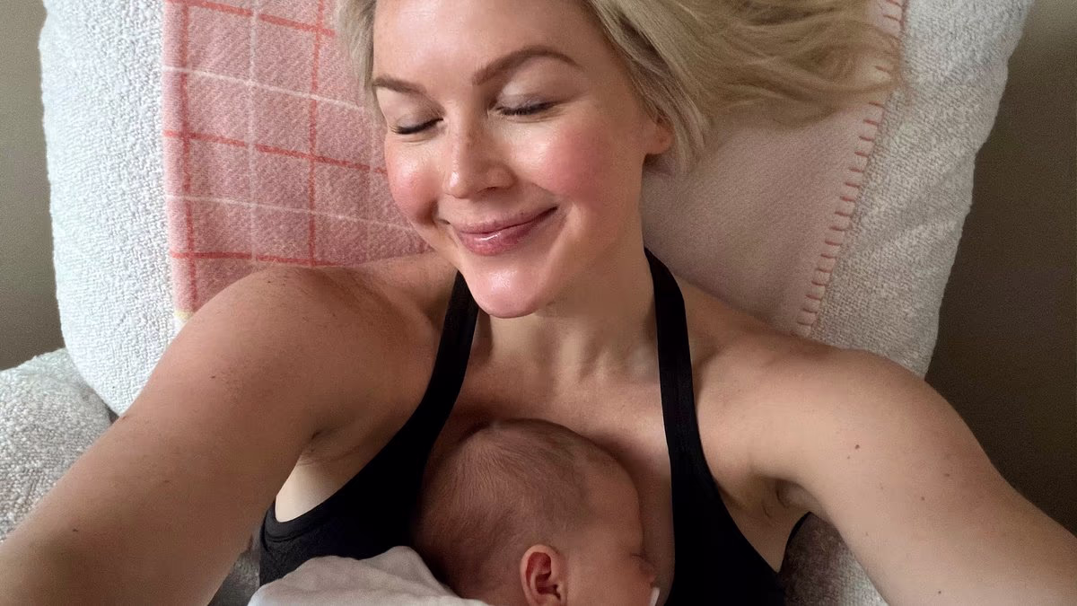 Karoline Leavitt shares sweet family photos from maternity leave