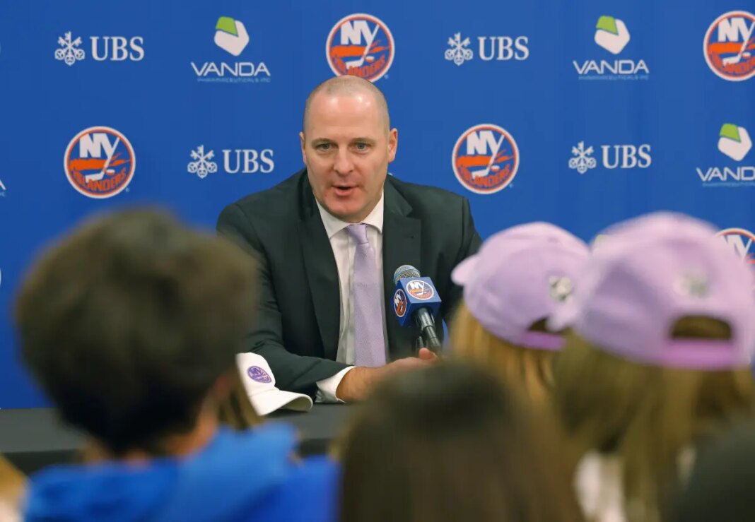 Mathieu Darche has an Islanders line he won't cross in quiet offseason