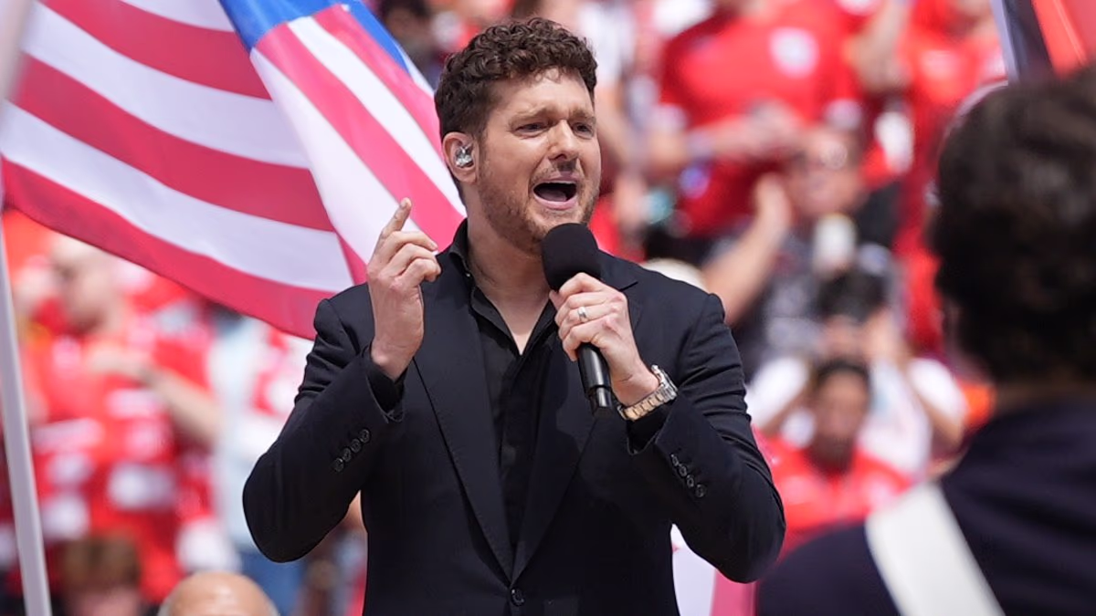 Michael Buble launches Canada's World Cup with glitzy Toronto ceremony
