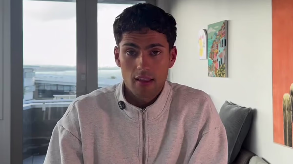 Model accuses New Zealand fashion label of using AI to mimic his appearance in marketing campaign
