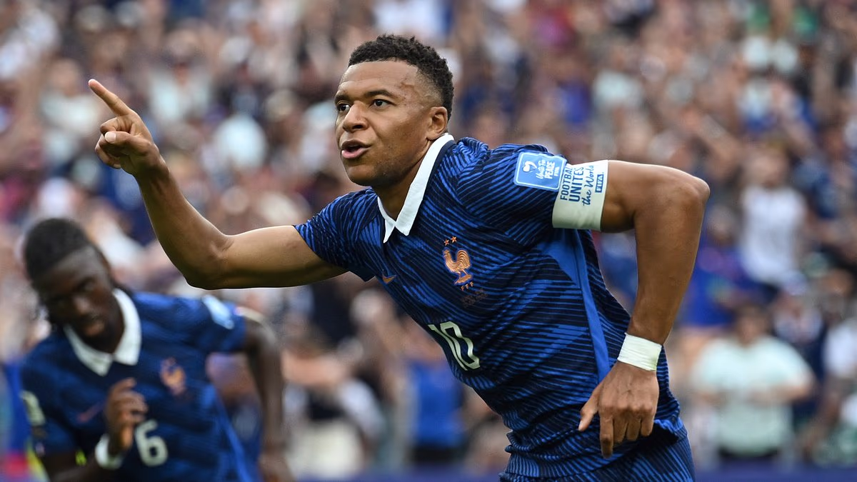 Players from which clubs have scored the most World Cup goals?