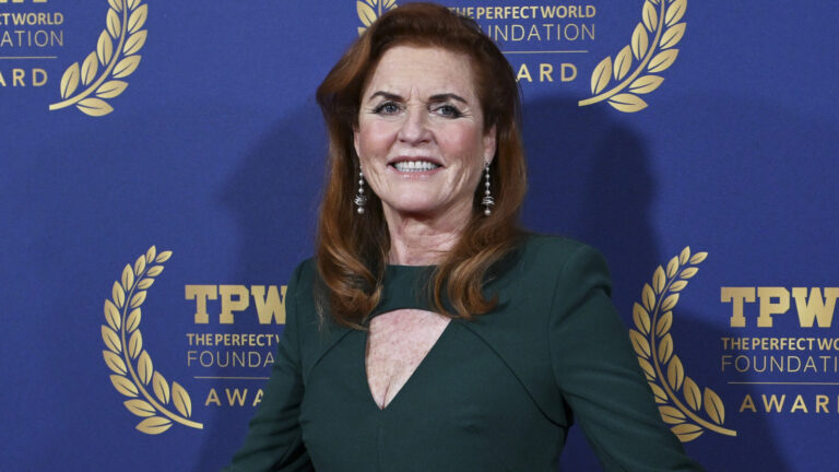 Inside Sarah Ferguson’s Post-Divorce Wish: A Unique Request to Queen Elizabeth