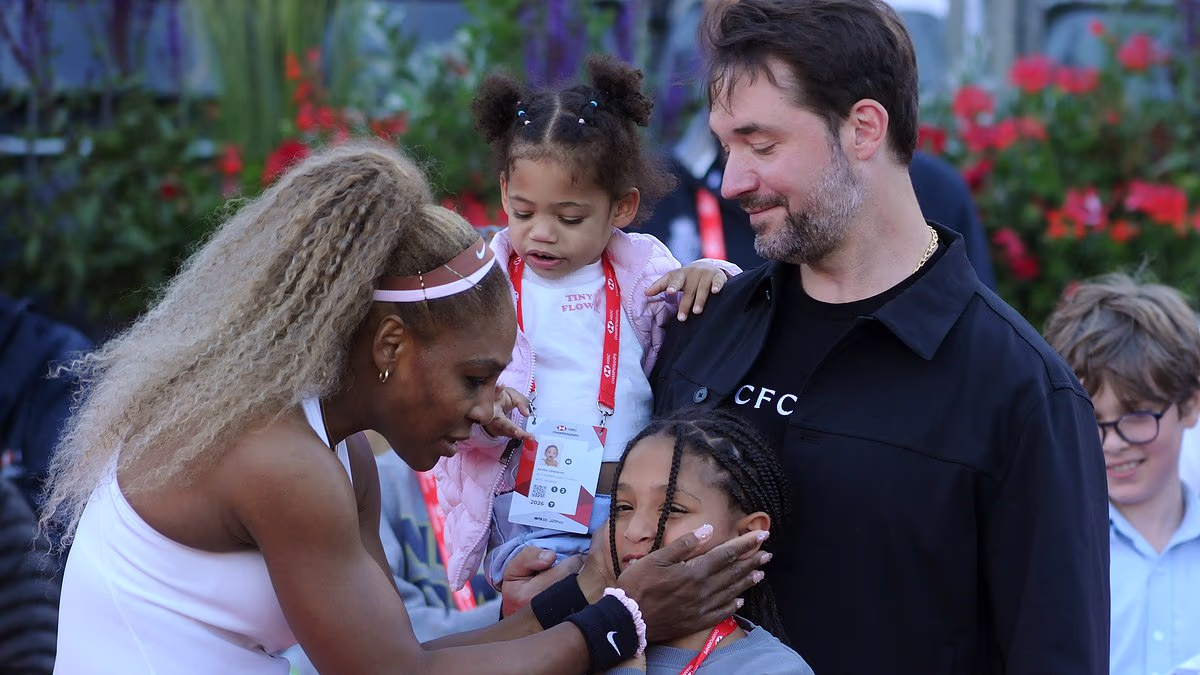 Serena Williams' daughters watch tennis star back in action at Queen's
