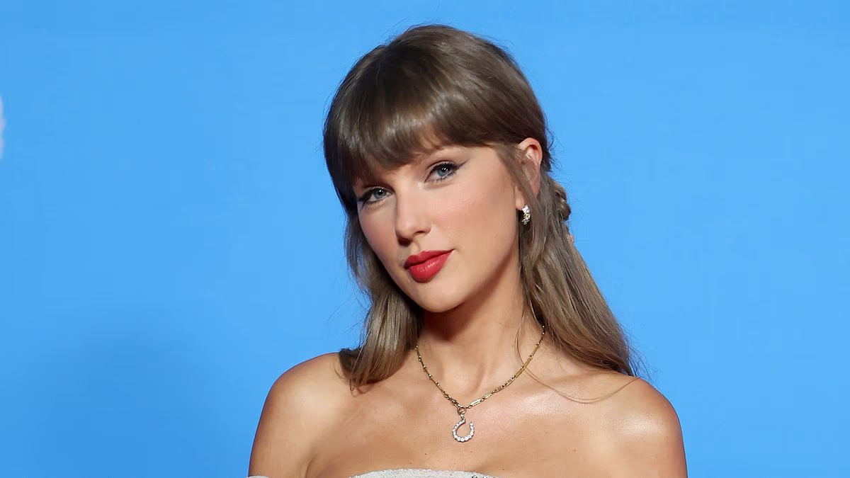 Taylor Swift makes surprise appearance at Toy Story 5 premiere