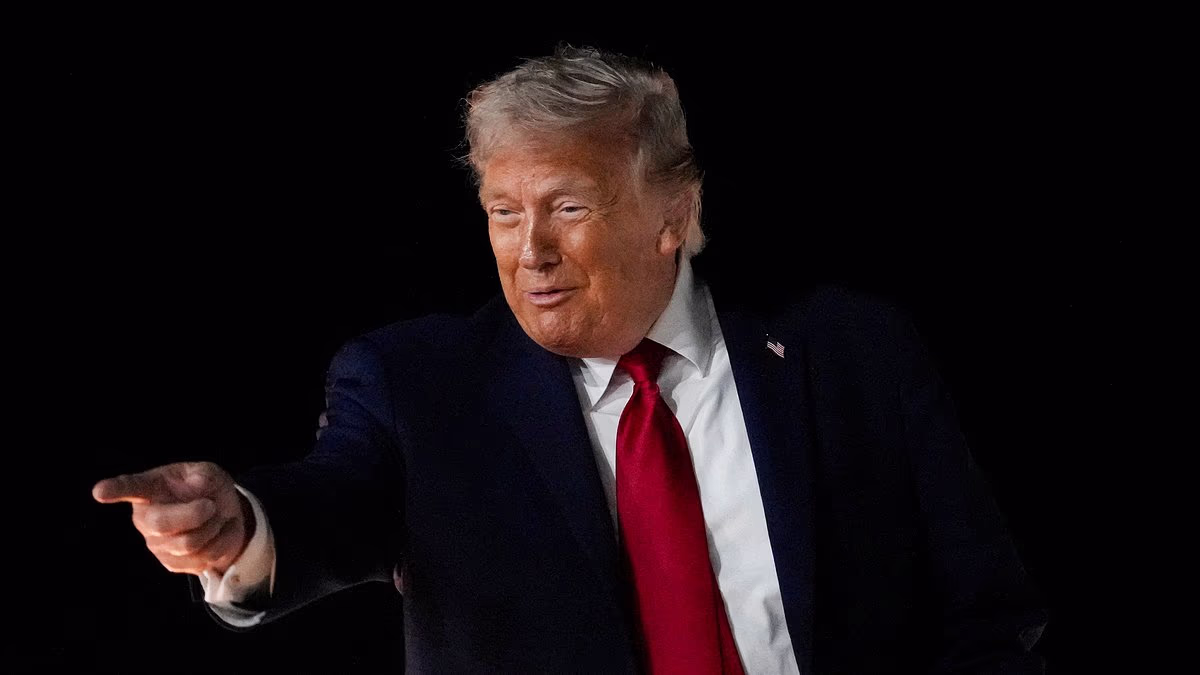 Trump DENIES that he was booed by Knicks fans at MSG