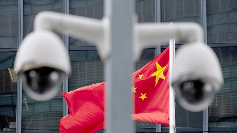 US Concerns Rise as UK Allegedly Pressures Apple for Encryption Backdoor in Spy Powers Debate