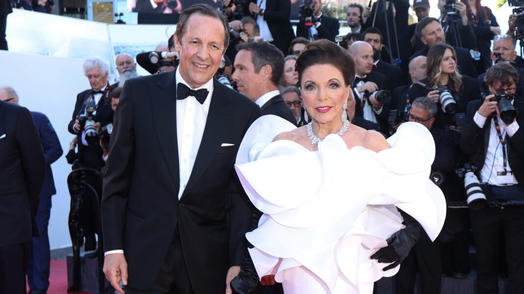 Unbothered '80s Icon Joan Collins Has A Sizeable Age Gap With Her Husband