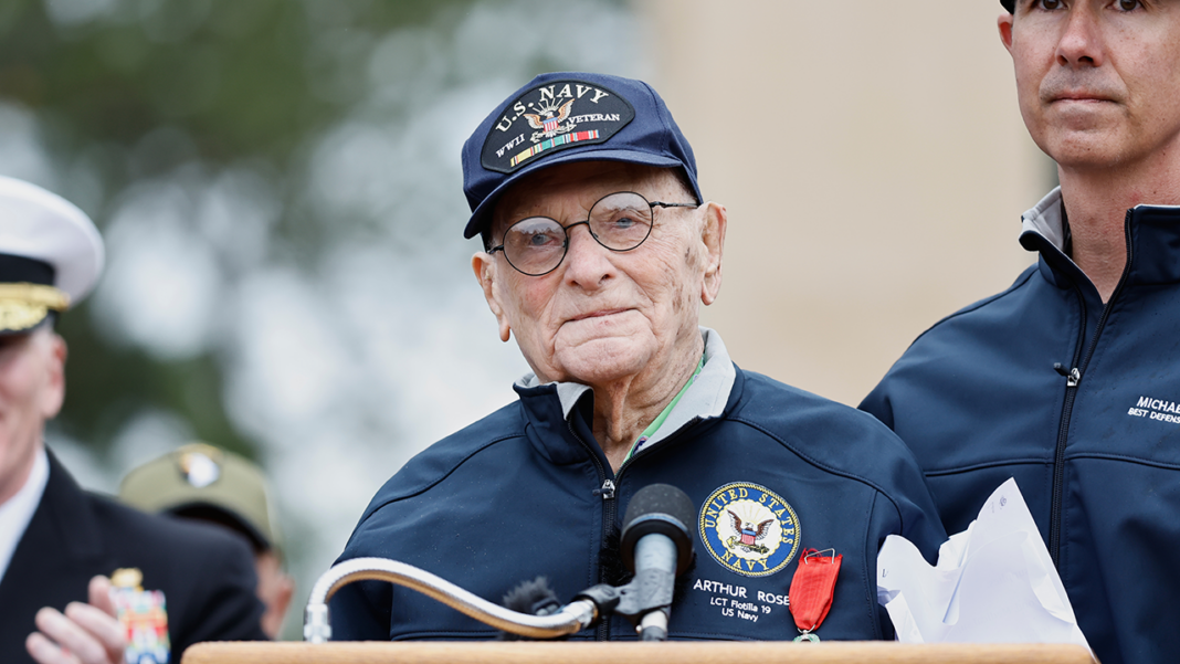World War II veteran reveals 1-word feeling before D-Day 82 years later
