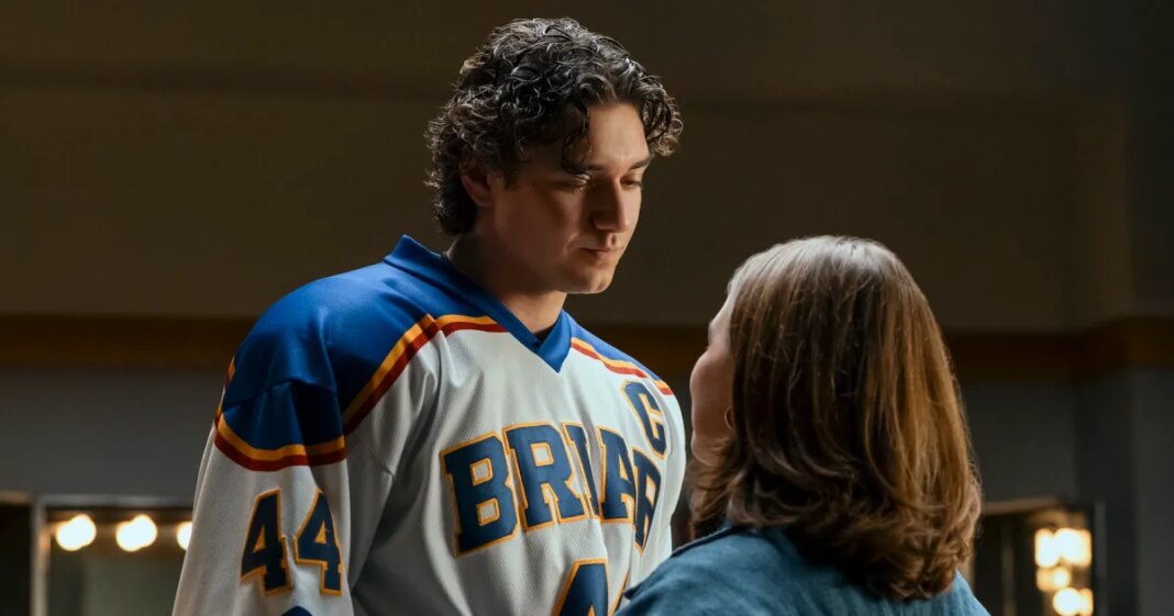 'Off Campus' Star Belmont's Girlfriend Asks Fans to Stop Messaging Her Family