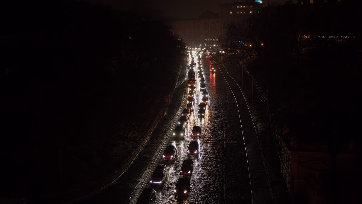 Blackout fears erupt as 17 US states are placed under power emergency