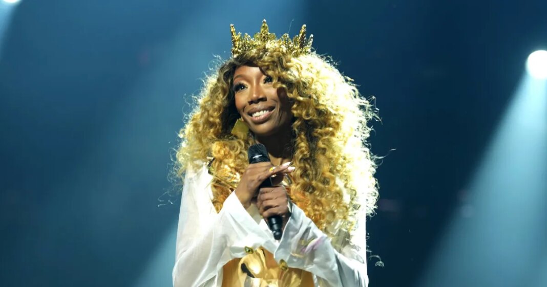 Brandy Pens Powerful Post Against Body Shaming: ‘Be Gentler’