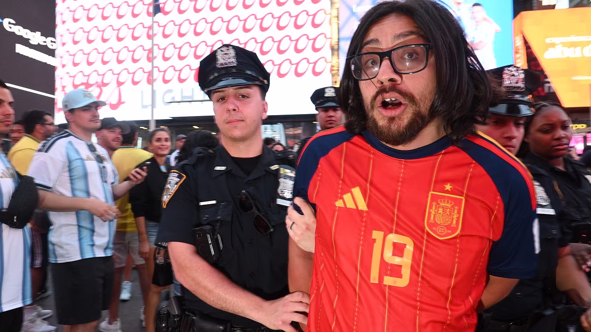 Chaos erupts as thousands of World Cup fans descend on Time Square